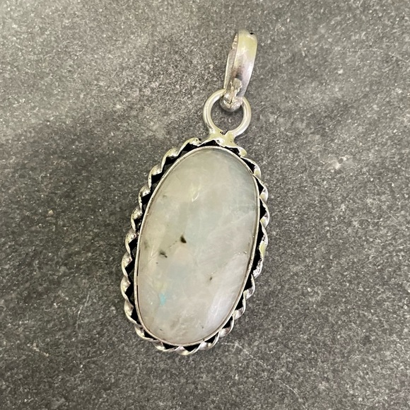 Moonstone Necklace Pendant - Picture 7 of 8